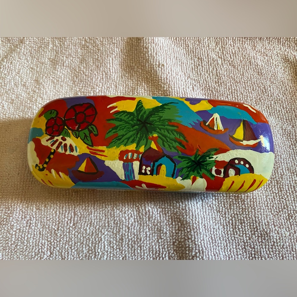 Beautiful playful Whimsical Design glasses / sunglasses case